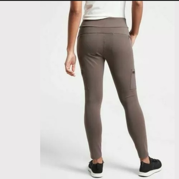 ATHLETA Headlands Hybrid Cargo Tight Shale NWT - Picture 3 of 4